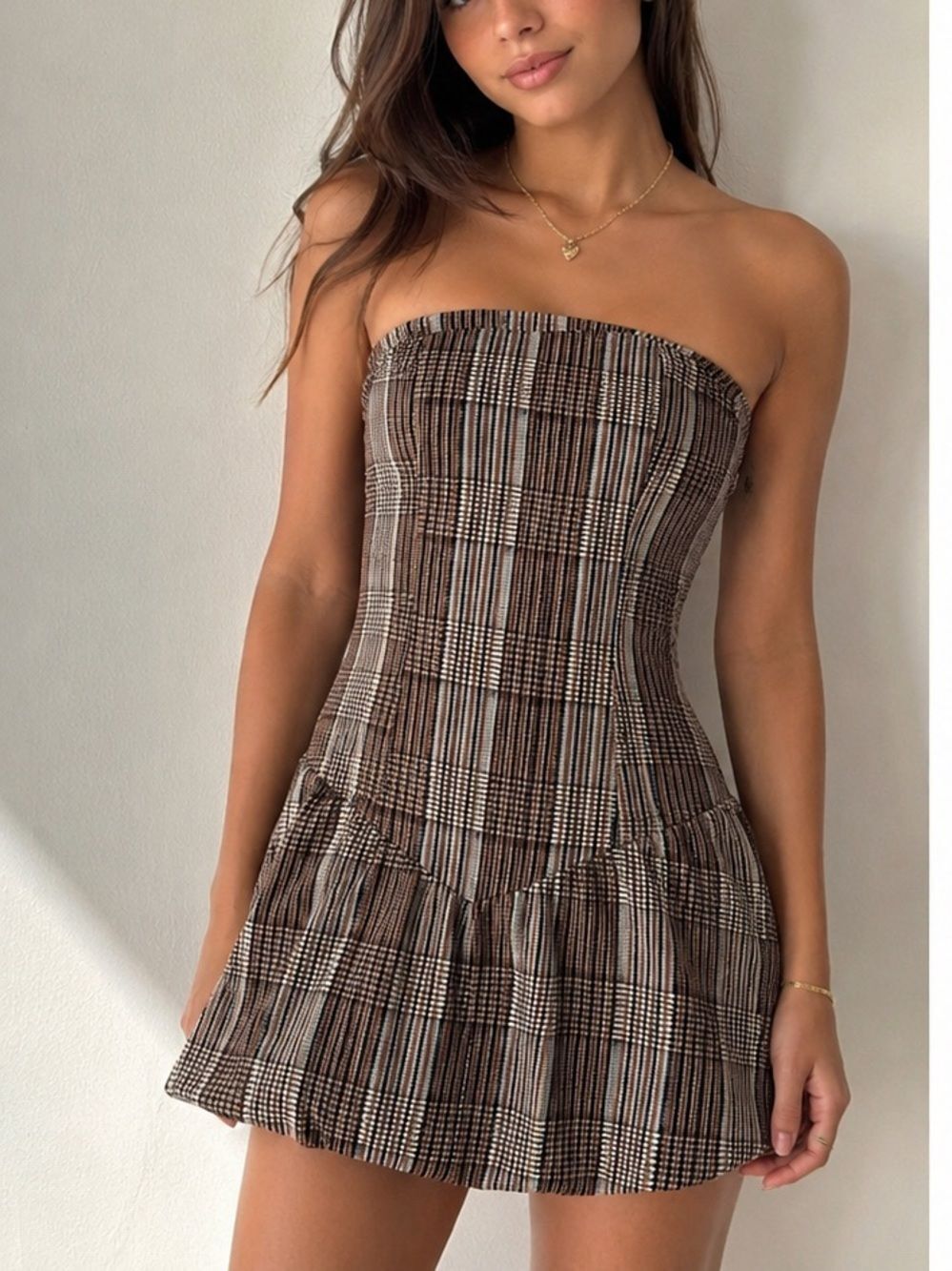 Madden Girl Womens M Brown Plaid Strapless Mini Dress Drop Waist Ruffle NWT